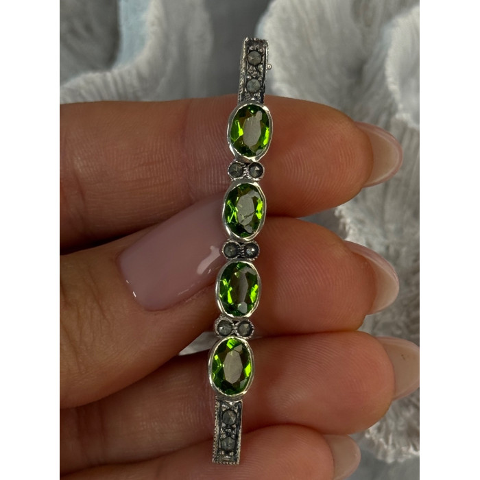 925 Sterling Silver Peridot & Marcasite Brooch Length 2.15 inch