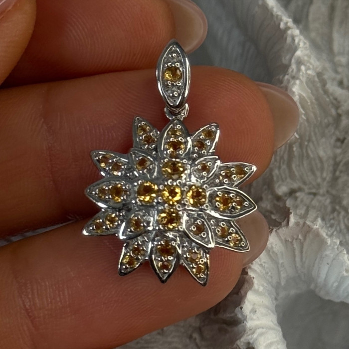 925 Sterling Silver Citrine Flower Pendant Length 1.15 Inch