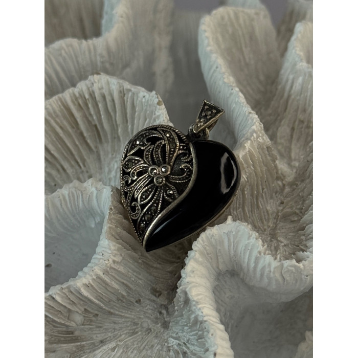 Vintage 925 Sterling Silver Onyx & Marcasite Heart Locket Pendant