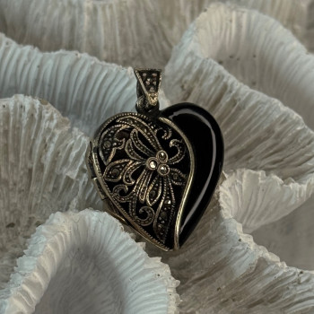 Vintage 925 Sterling Silver Onyx & Marcasite Heart Locket Pendant