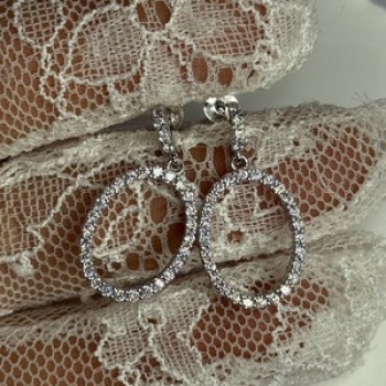 925 Sterling Silver Elegant CZ Earrings Length 1 Inch