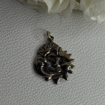 Vintage 925 Sterling Silver Moon & Sun Pendant Length 1.20 Inch