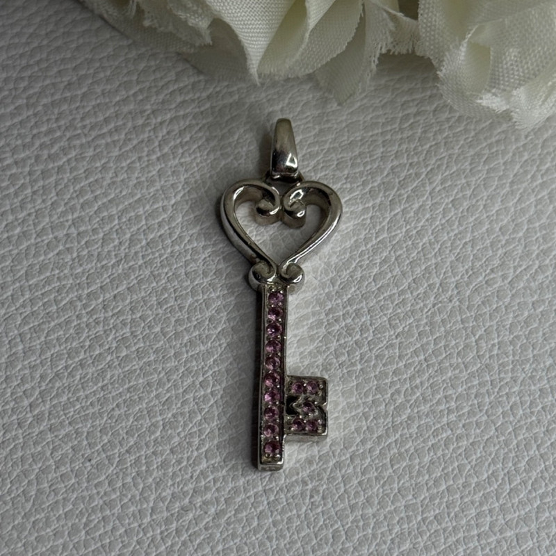 925 Sterling Silver Pink Topaz Key Heart Pendant Length 1.60 Inch