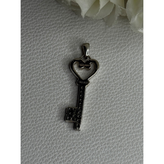 925 Sterling Silver Pink Topaz Key Heart Pendant Length 1.60 Inch