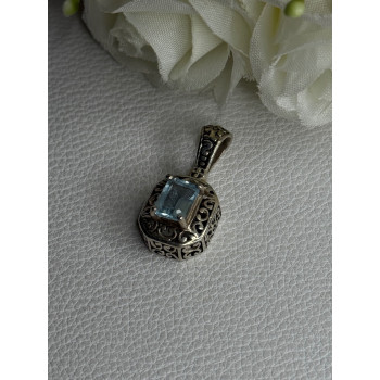 925 Sterling Silver Blue Topaz Pendant Length 1 Inch