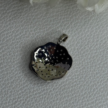 Lovely Flower 925 Sterling Silver Beryl Pendant Length 1 Inch