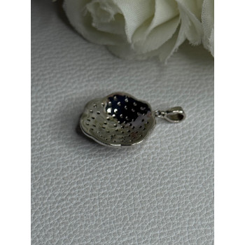 Lovely Flower 925 Sterling Silver Beryl Pendant Length 1 Inch