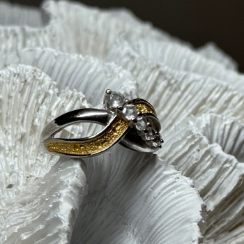 925 Sterling Silver Gold Plated Part White Beryl Ring Size 6.5