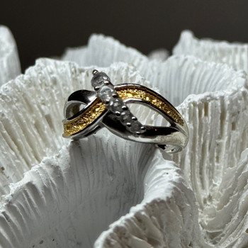 925 Sterling Silver Gold Plated Part White Beryl Ring Size 6.5
