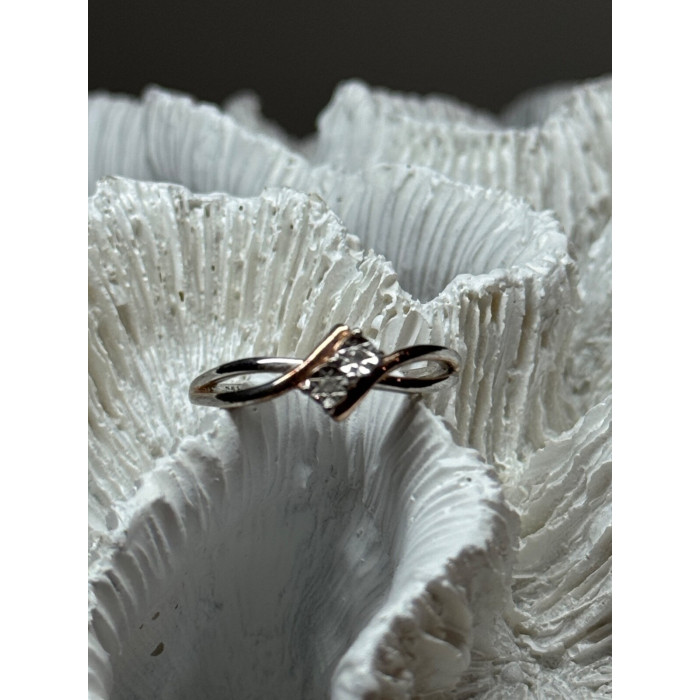 925 Sterling Silver Gold Plated Part White Sapphire Ring Size 6