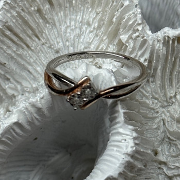 925 Sterling Silver Gold Plated Part White Sapphire Ring Size 6