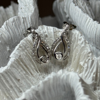 Interwoven 925 Sterling Silver White Topaz Earrings Length 0.6 in