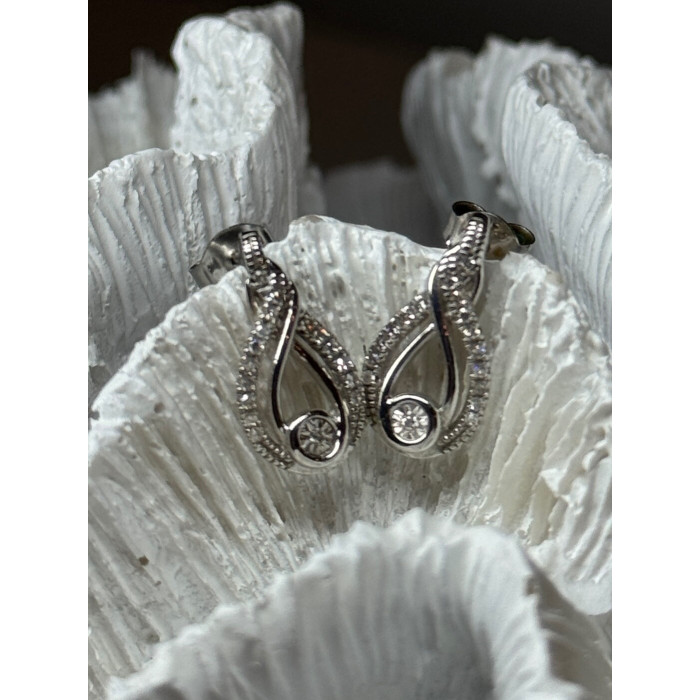 INTERWOVEN 925 STERLING SILVER WHITE TOPAZ EARRINGS LENGTH 0.6 in