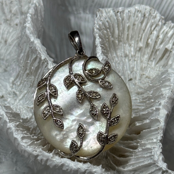 925 Sterling Silver Abalone & Marcasite Pendant Length 1.4 In