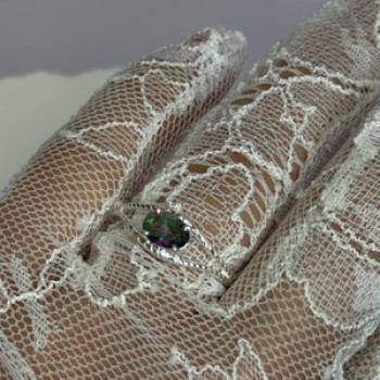 925 Sterling Silver Alexandrite Ring Size 7.5