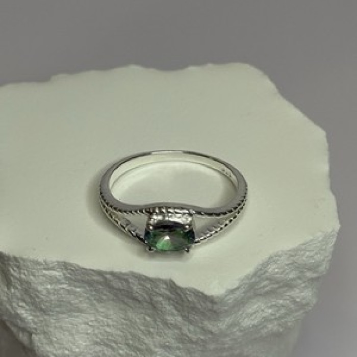 925 Sterling Silver Alexandrite Ring Size 7.5