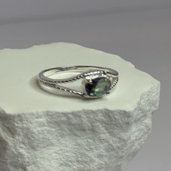 925 Sterling Silver Alexandrite Ring Size 7.5