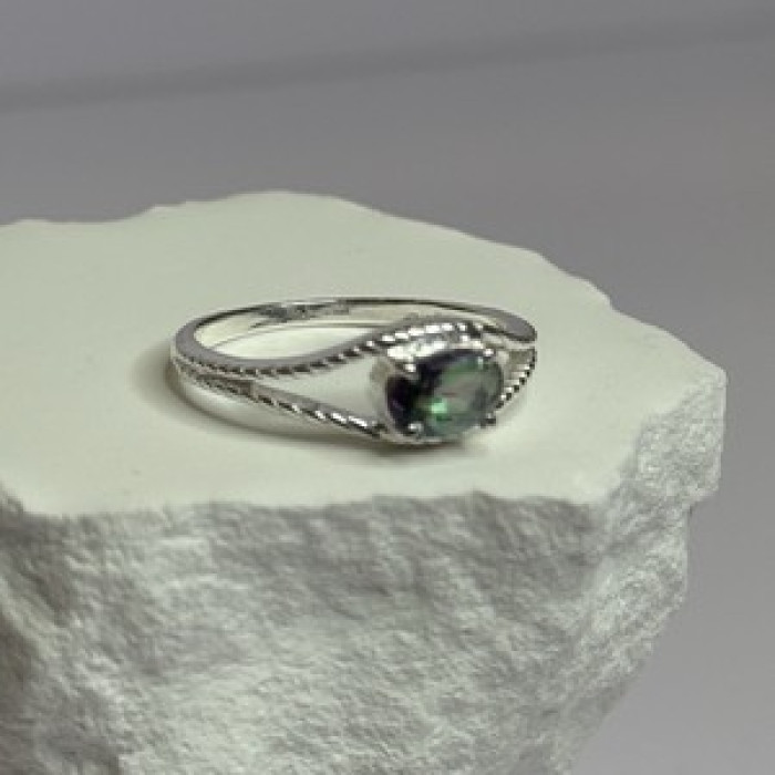 925 Sterling Silver Alexandrite Ring Size 7.5