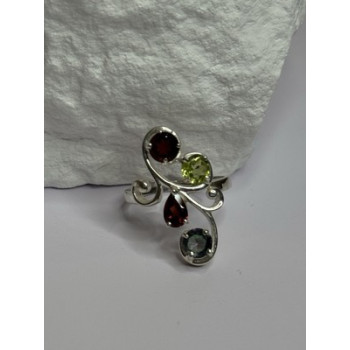 925 Sterling Silver Alexandrite, Garnet & Peridot Ring Size 6.5