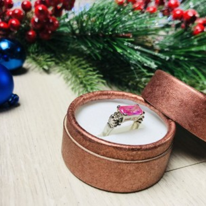 925 Sterling Silver Pink CZ Ring Size 6