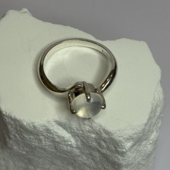 925 Sterling Silver Moonstone Ring Size 7.5