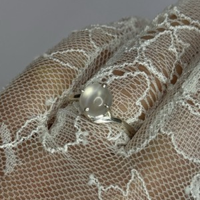 925 Sterling Silver Moonstone Ring Size 7.5