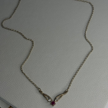 925 Sterling Silver Ruby & Beryl Necklace Length 18 Inch