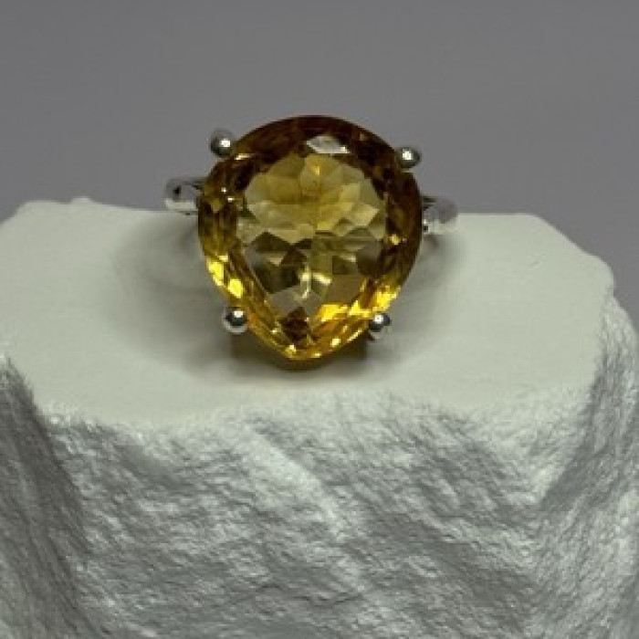 925 Sterling Silver Citrine Ring Size 7