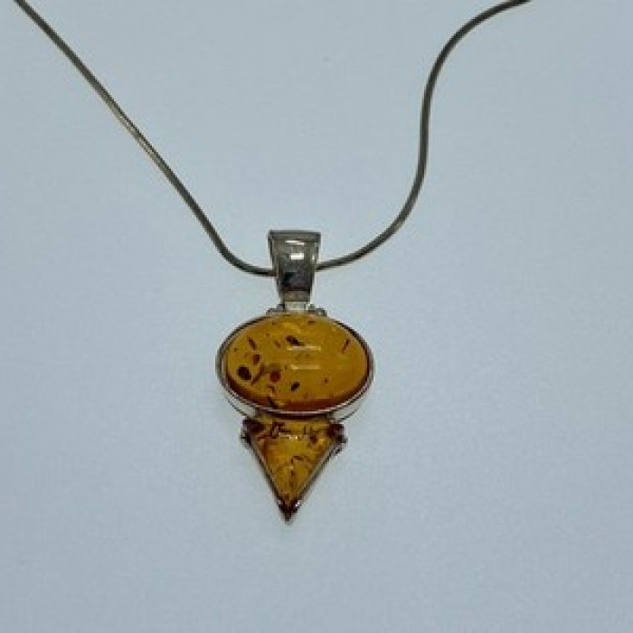925 Sterling Silver Amber Chain With Pendant