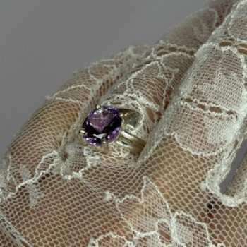 925 Sterling Silver Amethyst Ring Size 7.5