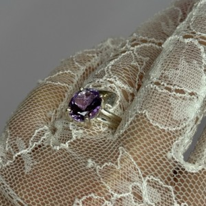925 Sterling Silver Amethyst Ring Size 7.5