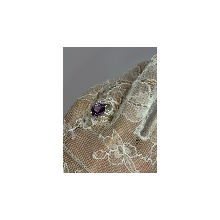 925 Sterling Silver Amethyst Ring Size 7.5