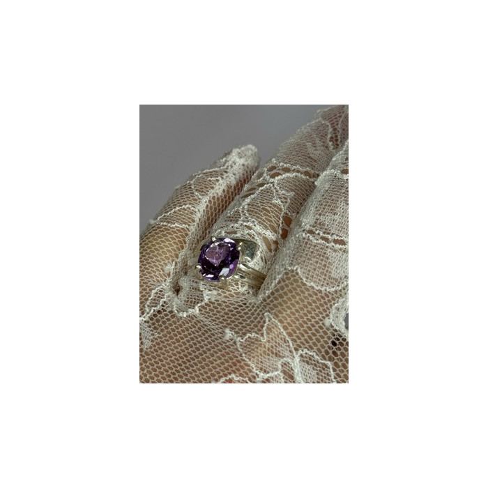 925 Sterling Silver Amethyst Ring Size 7.5