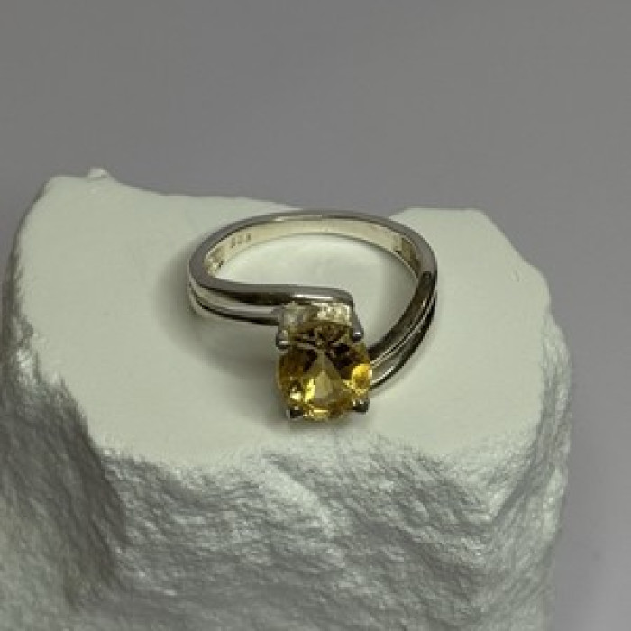 925 Sterling Silver Citrine Ring Size 8