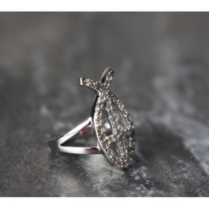 925 Sterling Silver Goshenite Ring Size 6.5