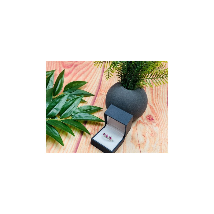 925 Sterling Silver Pink & White/colorless Topazes Ring Size 6.5