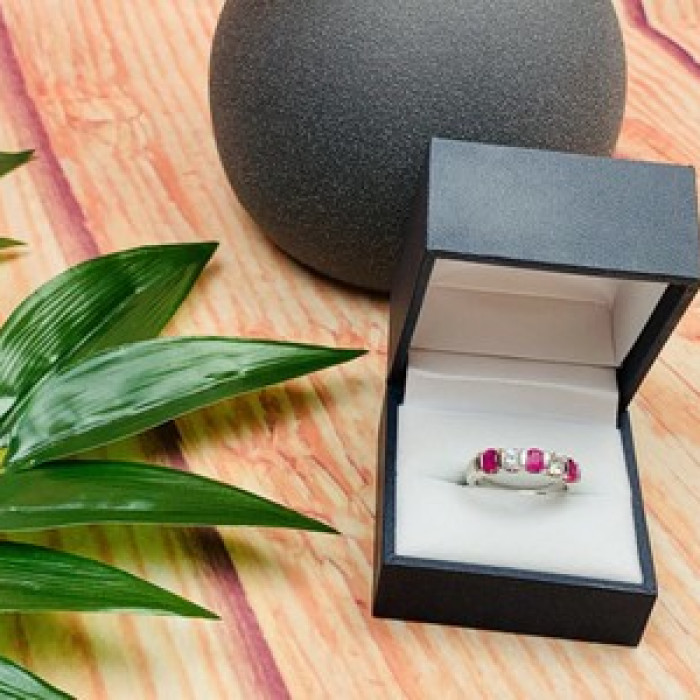925 Sterling Silver Pink & White/Colorless Topazes Ring Size 6.5