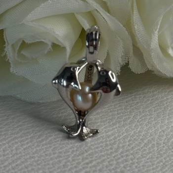 925 Sterling Silver Pearl Dolphins Pendant Length 1 Inch