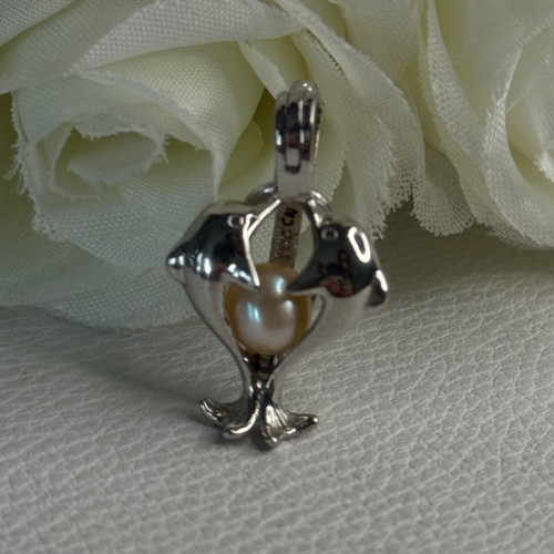 925 Sterling Silver Pearl Dolphins Pendant Length 1 Inch