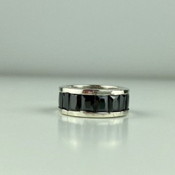 925 Sterling Silver Blue CZ Ring Size 7.5