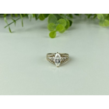 925 Sterling Silver Gold Plated CZ Ring Size 6.5