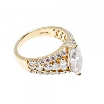 925 Sterling Silver Gold Plated CZ Ring Size 6.5