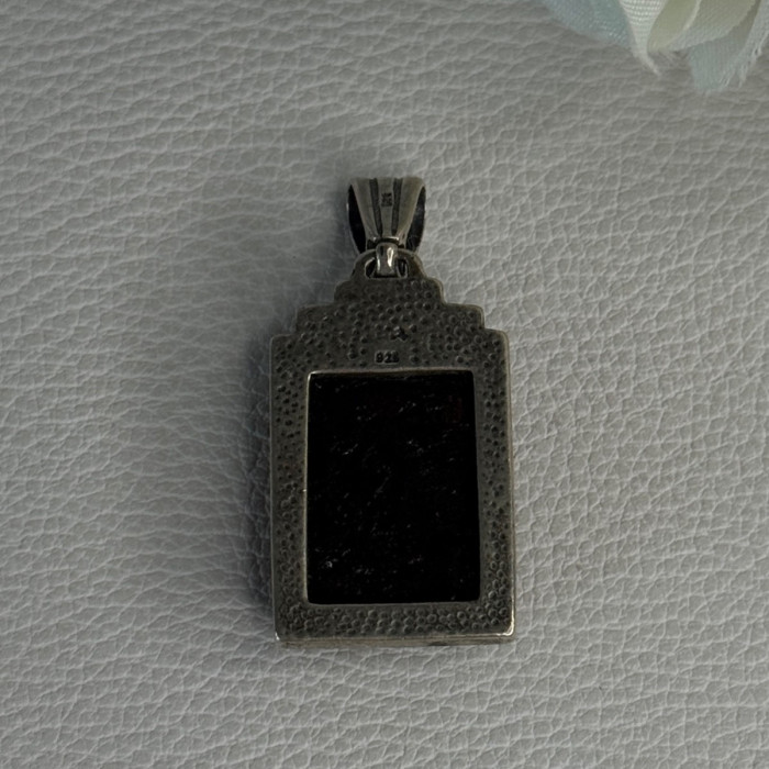 Vintage 925 Sterling Silver Amber Pendant Length 1.50 Inch