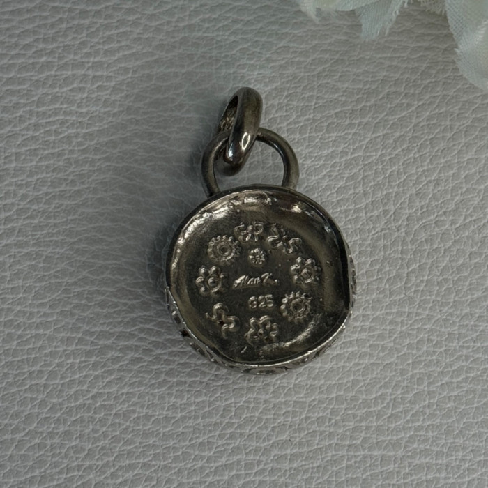 925 Sterling Silver Amber Carved Flower Pendant Length 1.25 Inch