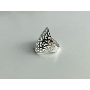 925 Sterling Silver Openwork Ring Size 7