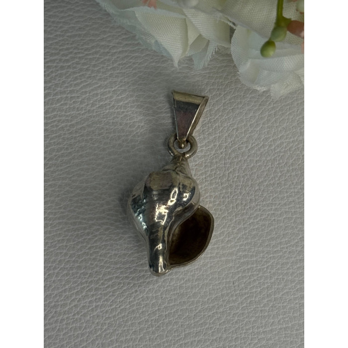 925 Sterling Silver Shell Pendant Length 1.80 Inch