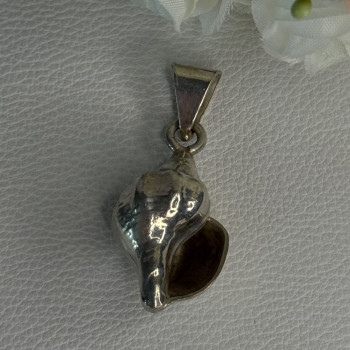 925 Sterling Silver Shell Pendant Length 1.80 Inch