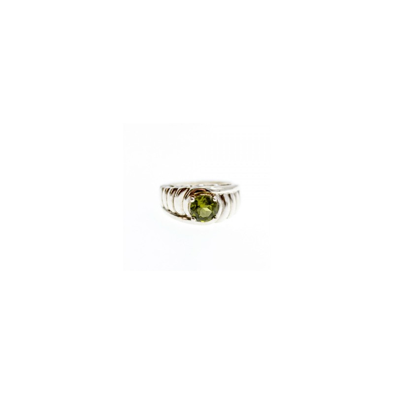 925 Sterling Silver Peridot Ring Size 7.5