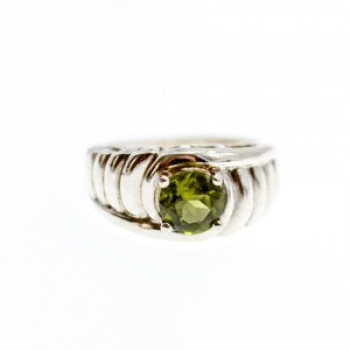 925 Sterling Silver Peridot Ring Size 7.5