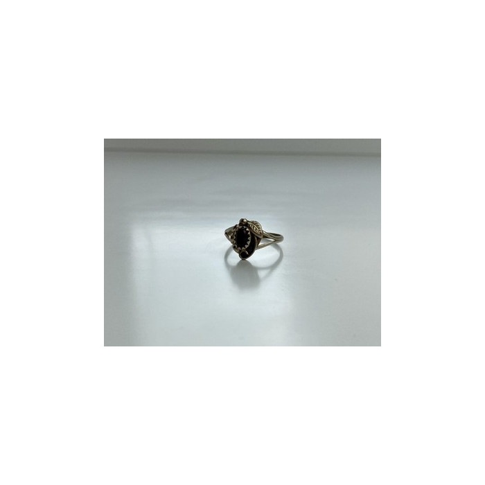 Vintage 925 Sterling Silver Garnet Pyrope Ring Size 6.5